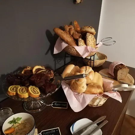 Fruehstueckspension Zanschbach * Hohenau an Der Raab